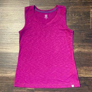 Title Nine Double Time Tank Size Small